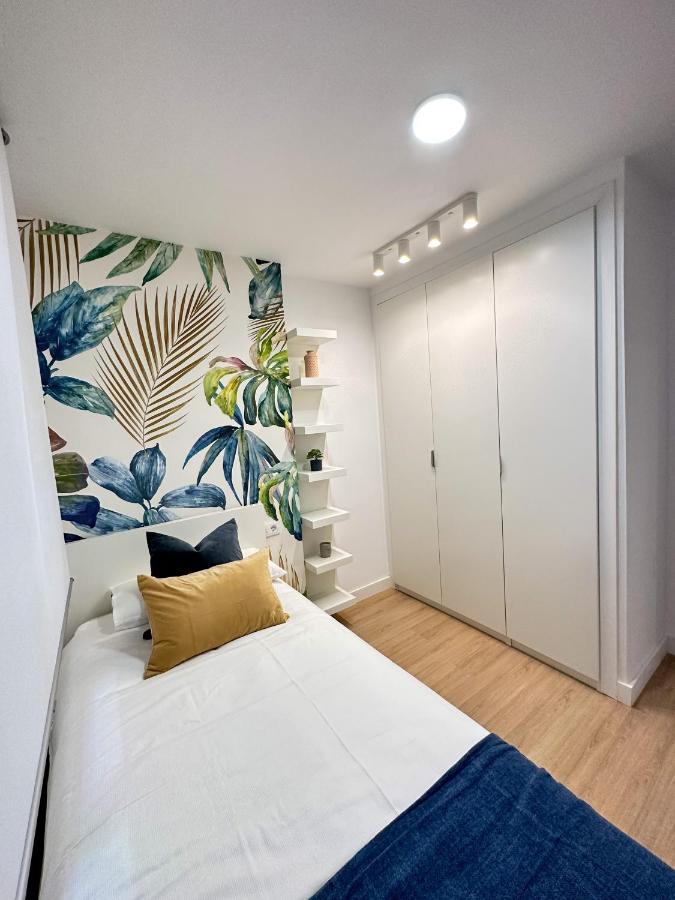 Holidays2Malaga Lebrija 3 Bedroom & Terrace & Parking & Smart Tv Málaga Exterior foto